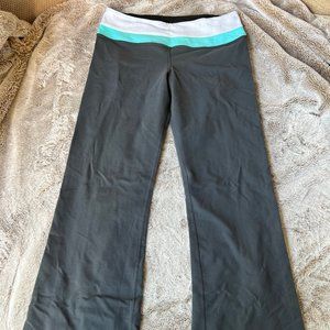 Lululemon bootcut pants, reversible, long inseam, size 8